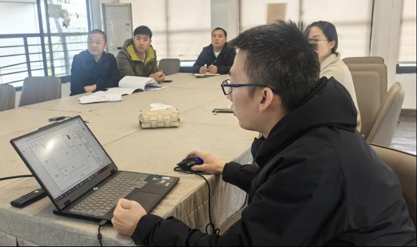 成都IFS办公室装修设计